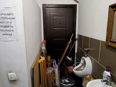 комерційна за адресою Пирогова вул., 2