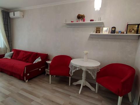 квартира за адресою Захарівська вул., 1