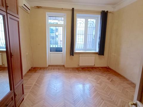 комерційна за адресою Троїцька вул., 28