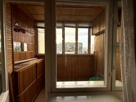 квартира по адресу Червоной Калины просп. (Владимира Маяковского), 37-А