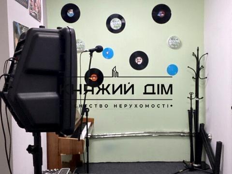 коммерческая по адресу Васильковская ул., 15/14