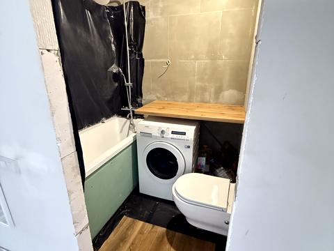 квартира по адресу Одесса, Небесной Сотни просп. (Маршала Жукова), 101