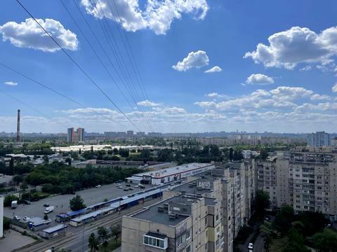 квартира за адресою Закревського, 33