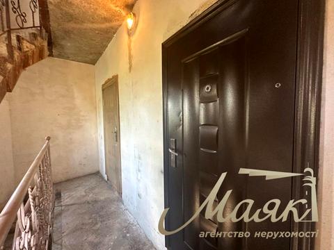 будинок за адресою Ольжича вул.