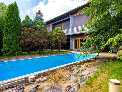 будинок за адресою 192-га Садова вул., 68