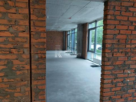 комерційна за адресою Київ, Деміївська вул., 27