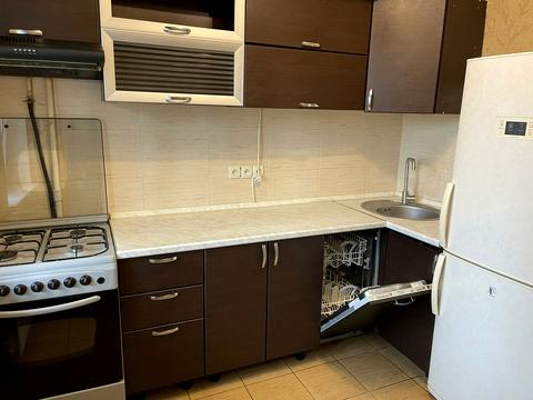 квартира за адресою Милославська вул., 5