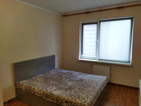 квартира за адресою Бориса Гмирі вул., 12-Б