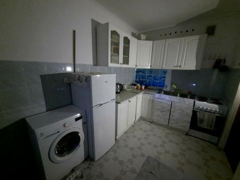 квартира за адресою Тролейбусна вул., 8