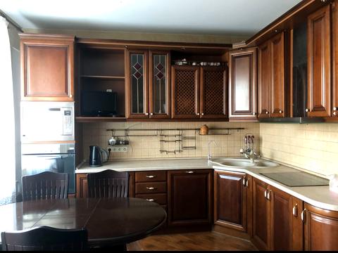 квартира по адресу Миколы Бажана просп., 14