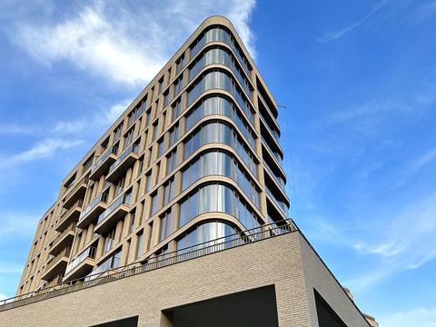 коммерческая по адресу Короленко ул., 2а