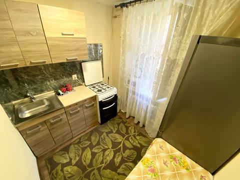 квартира за адресою Василя Сидоренка вул. (Вахрушева), 3