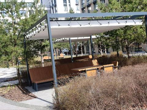 квартира за адресою Салютна вул., 2к21