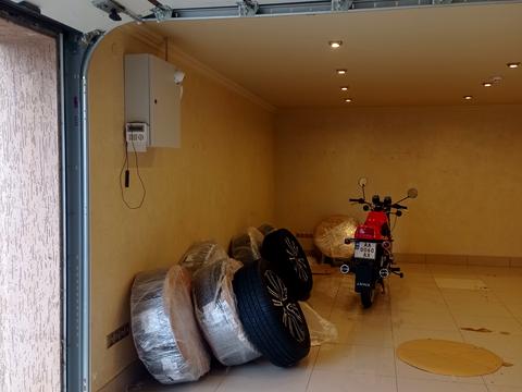 комерційна за адресою Закарпатська вул., 34
