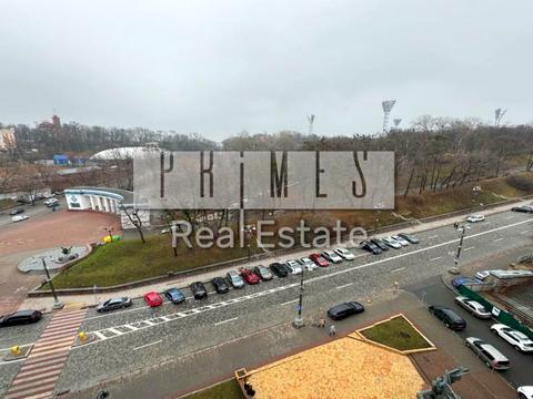 комерційна за адресою Музейний пров., 5