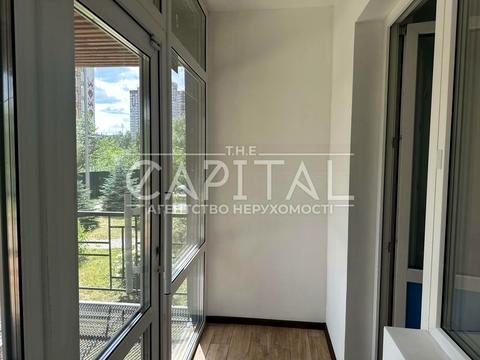 комерційна за адресою Бориса Гмирі вул., 7