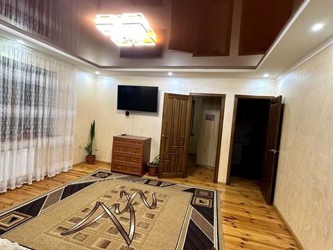 будинок за адресою Садова алея вул., 7