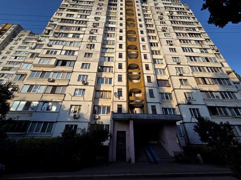квартира по адресу Героїв Космосу ул., 11