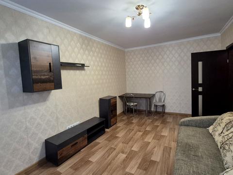 квартира за адресою Євгена Чикаленка вул., 54/1