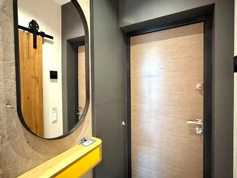 квартира за адресою Салютна вул., 2