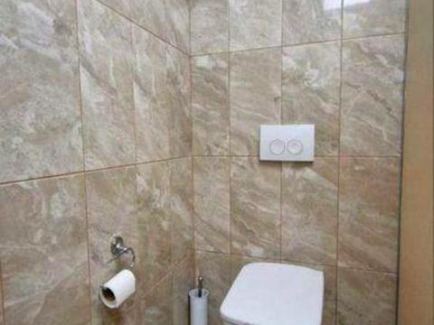 комерційна за адресою Івана Франка вул., 15-А