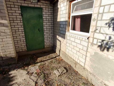 будинок за адресою смт. Яворницьке (Іларіонове), Максима Поліщука