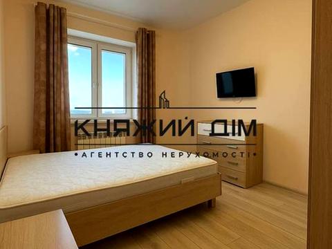 квартира за адресою Юрія Кондратюка вул., 3