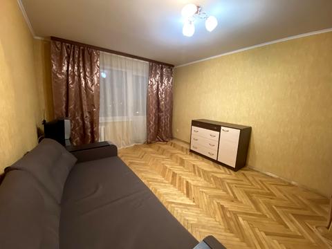 квартира за адресою Київ, Мілютенка вул., 5-А