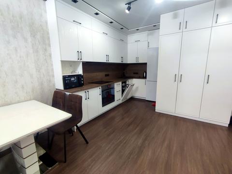 квартира за адресою Ревуцького вул., 40-В