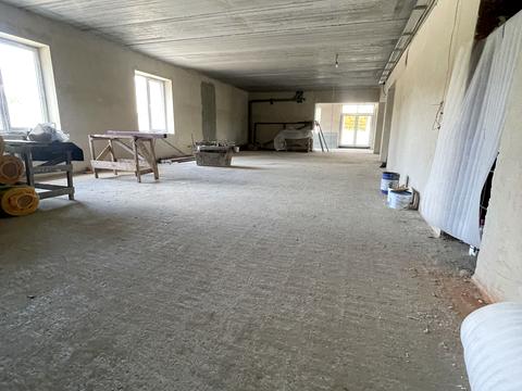 комерційна за адресою Боголюбова вул., 27а