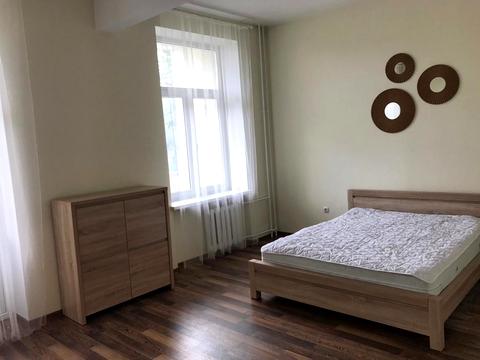 квартира за адресою Ярослава Гашека бульв., 18