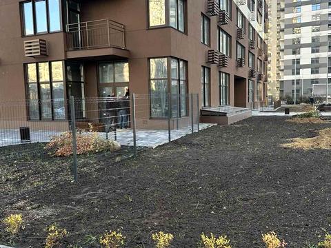 коммерческая по адресу Родини Крістерів ул., 14-В