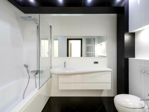 квартира за адресою Андрія Верхогляда вул. (Михайла Драгомирова), 7