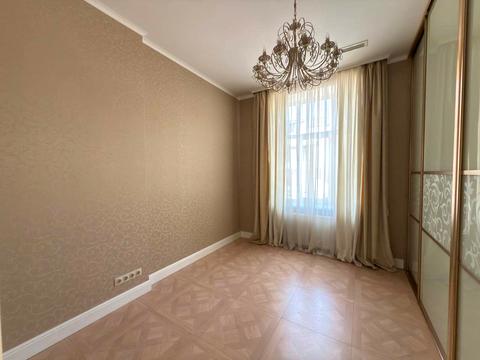 квартира за адресою Шпитальна вул., 7