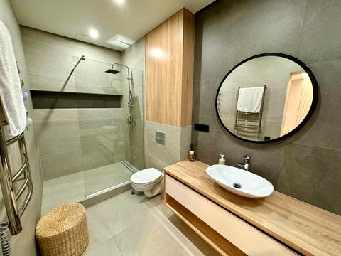 квартира за адресою Зарічна вул., 4