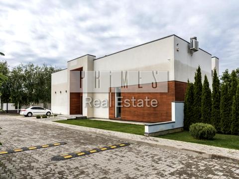 будинок за адресою Привітна