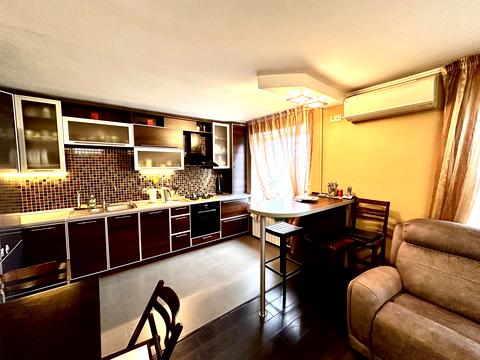 квартира за адресою Шовкуненка вул., 3