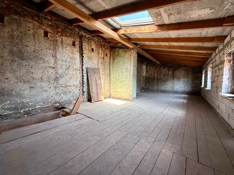 квартира за адресою Театральна вул., 12