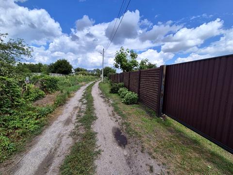 будинок за адресою с. Вишеньки, Центральна