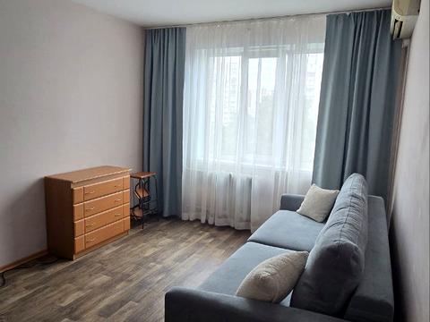 квартира по адресу Голосеевский просп. (40-летия Октября), 11