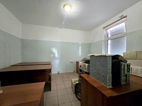 комерційна за адресою Кульпарківська вул., 122