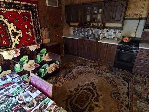 будинок за адресою смт. Яворницьке (Іларіонове), Максима Поліщука