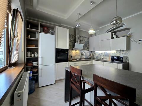 квартира по адресу Ефремова ул., 30