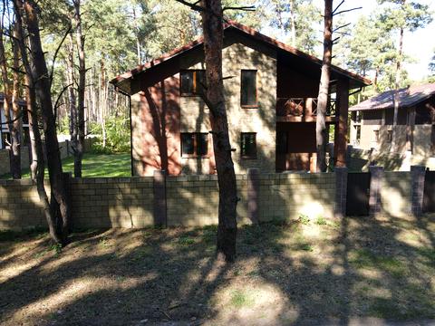будинок за адресою с. Піщанка, Зелена, 64