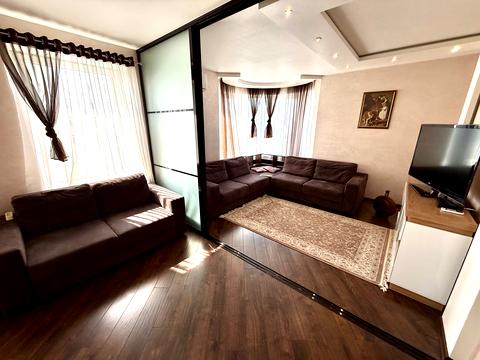 квартира за адресою Дніпровська набережна вул., 26-Б