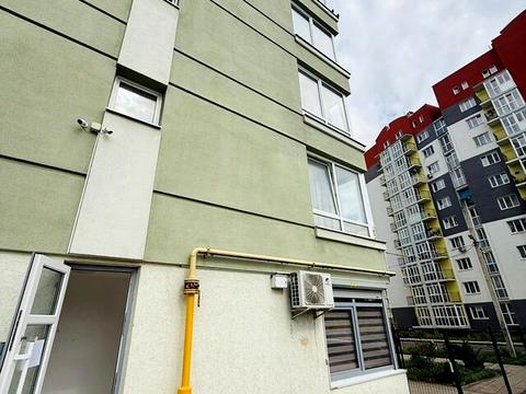 комерційна за адресою Щепова вул., 17