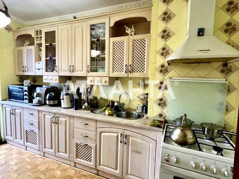 квартира по адресу Евгения Чикаленко ул., 60/2