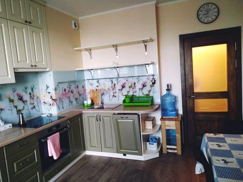 квартира по адресу Академика Глушкова просп., 9-Д