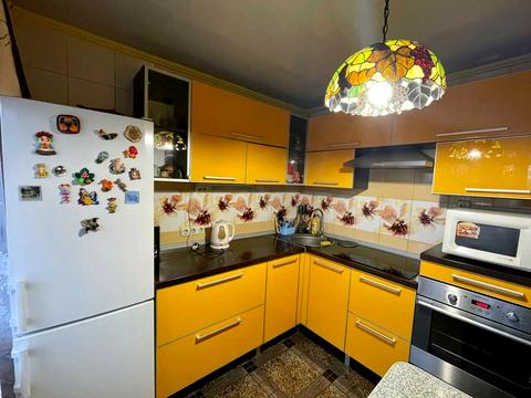 квартира за адресою Академіка Булаховського вул., 40