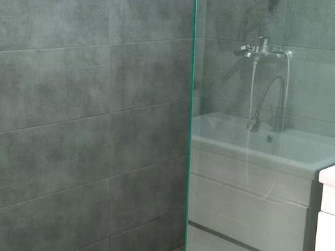 квартира за адресою Зарічна вул., 4